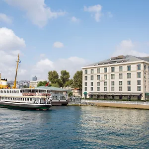 Shangri-la Bosphorus, Istanbul