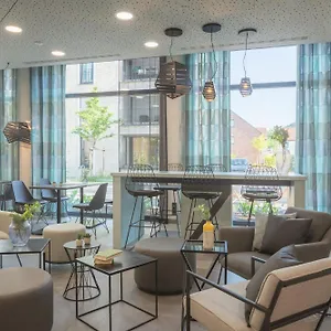 Holiday - The Niu, Seven Ost, An Ihg 3* Düsseldorf